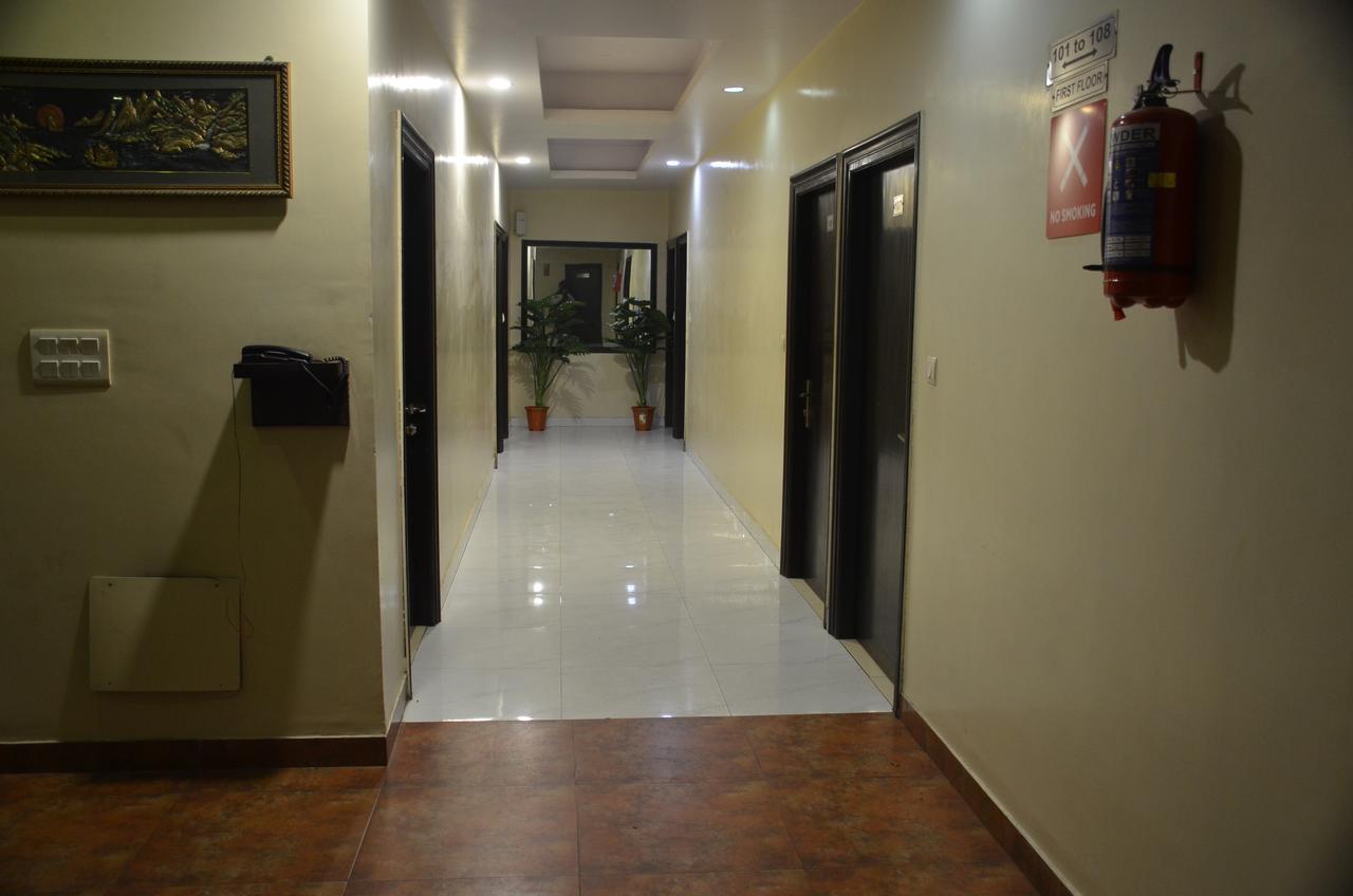 Hotel Jinendra Inn Jaipur Bagian luar foto